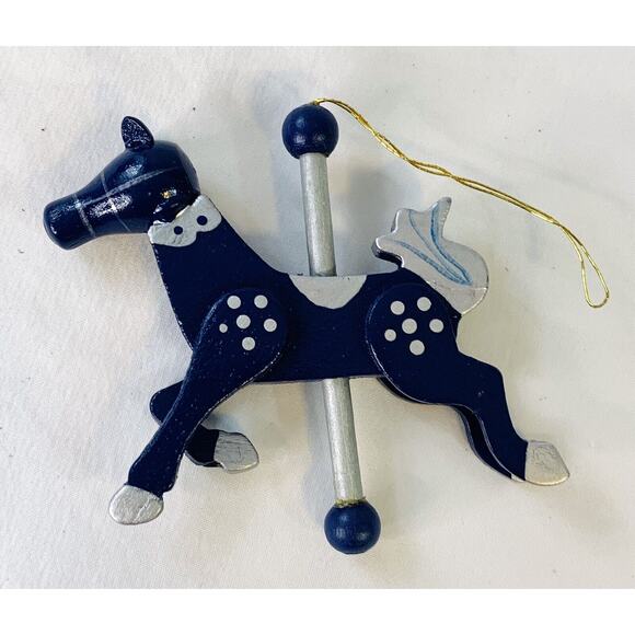 Vintage Lot of 6 Folk Art Wooden Blue Silver White Christmas Ornaments - Picture 3 of 7